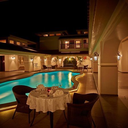 Neonz Resort & Club Ананд Экстерьер фото